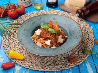 SPAGHETTI BOLOGNESE