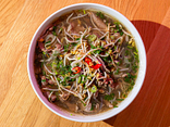 PHO s restovaným hovädzím mäsom 0,5l