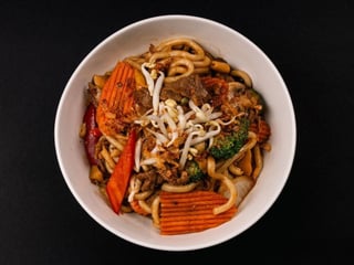 Udon rezance s kuracím mäsom