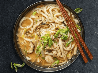 UDON s kuracím mäsom 0.8 l