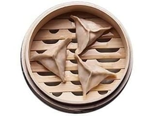 PIEROŻKI Z KARMELIZOWANĄ GRUSZKĄ