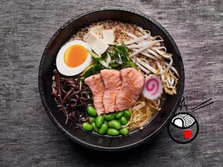MISO RAMEN Z ŁOSOSIEM