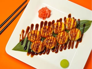 Deluxe losos teriyaki-krabí mix