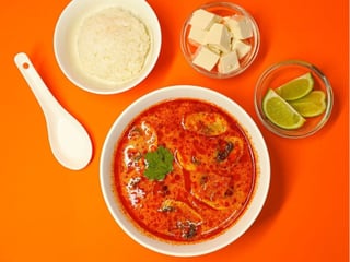 Tom Yum s tofu