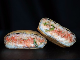 Sushi-Burger z łososiem