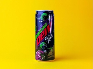 MOUNTAIN DEW BLACK PITCH 330ml 