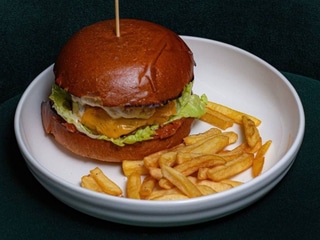 Бургер Buffalo Beef Deluxe 