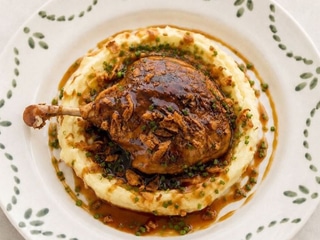 Duck confit, mashed potatoes