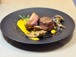 Яловичі медальйони