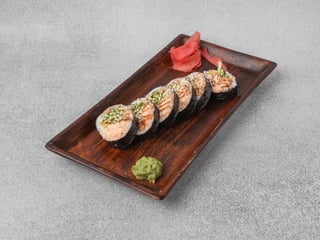 Futomaki łosoś grillowany