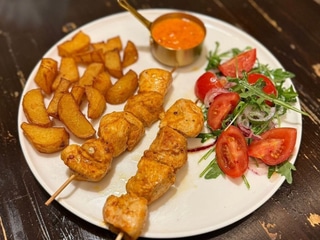 Курячі шашлички з картоплею по-селянськи