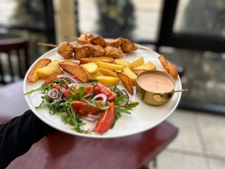 Курячі шашлички з картоплею по-селянськи