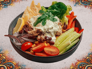 Burrito-Bowl z żeberkami