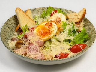 Салат Цезар з куркою