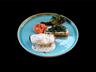 СНІДАНОК ЗІ СЛАБОСОЛЕНИМ ЛОСОСЕМ І БРОКОЛІ 