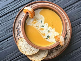 Суп-крем з гарбуза та креветками