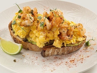 Скрембл з креветкою