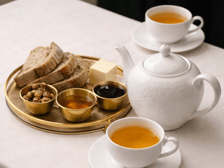 The Kyiv Tea Time Ritual 🫖