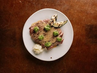 Стейк Фланк з соусом чімічурі