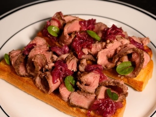 Брускета Roast Beef