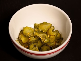 Маринований огірок