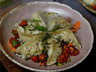 Pierożki Gyoza z wieprzowiną