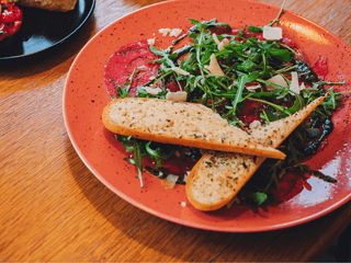 „CARPACCIO“ TENKÉ PLÁTKY HOVĚZÍ SVÍČKOVÉ