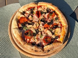 Чотири мʼяса