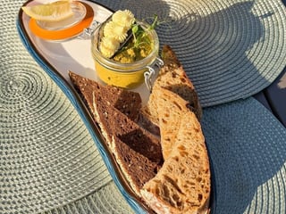 Паштет з мʼясом мідії