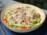 Салат із телятиною