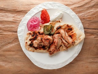 Шашлик з курячого стегна