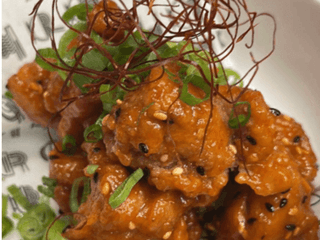 KFC, koreański smażony kurczak (Korean Fried Chicken)