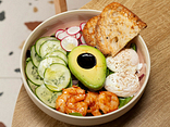 Breakfast bowl z krewetkami
