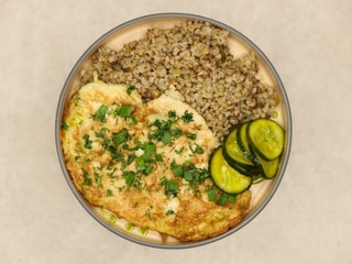 Відбивна з гречкою