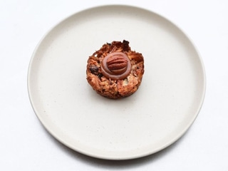 Круасан шоколад-пекан-карамель