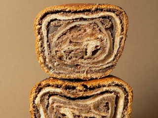 Мак білий з рулетом, яблуками та корицею