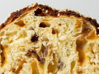 Панеттоне персик-маракуя-молочний шоколад