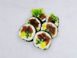 Tuna futomaki