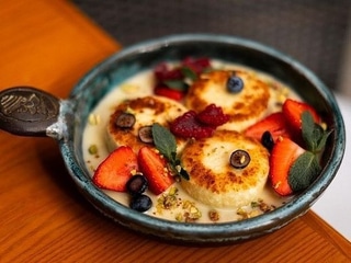 Сирники з соусом delicieuse